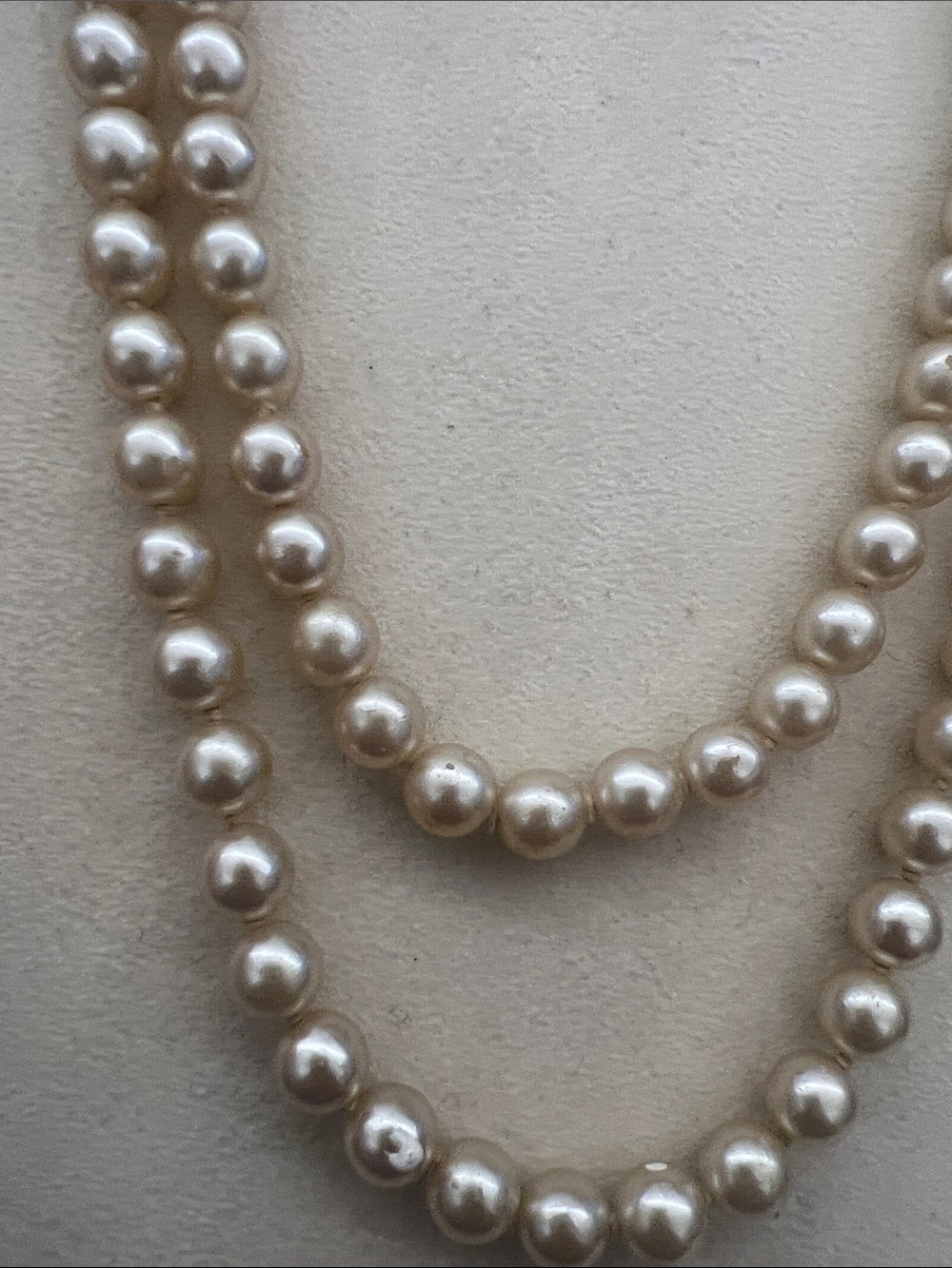 Classic Ivory Pearl Long Necklace - Elegant Women's Jewelry - Picture 8 of 9